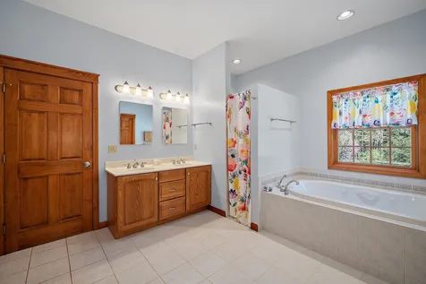 2646 River Road Bridgewater NH 03264