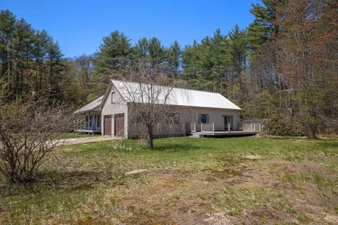 2646 River Road Bridgewater NH 03264