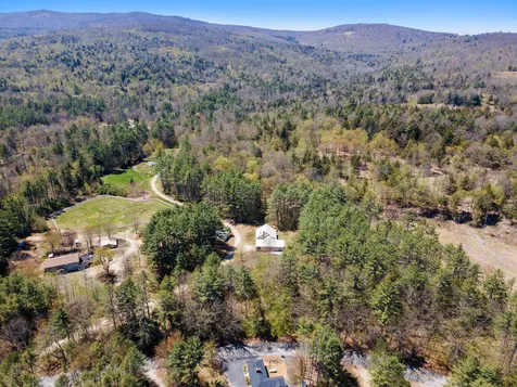 2646 River Road Bridgewater NH 03264