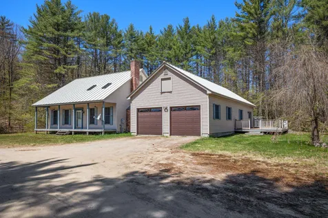 2646 River Road Bridgewater NH 03264
