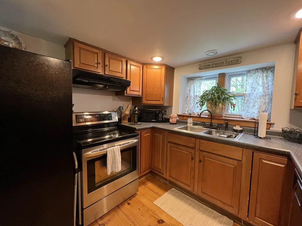 178 Old Walpole Road Keene NH 03431
