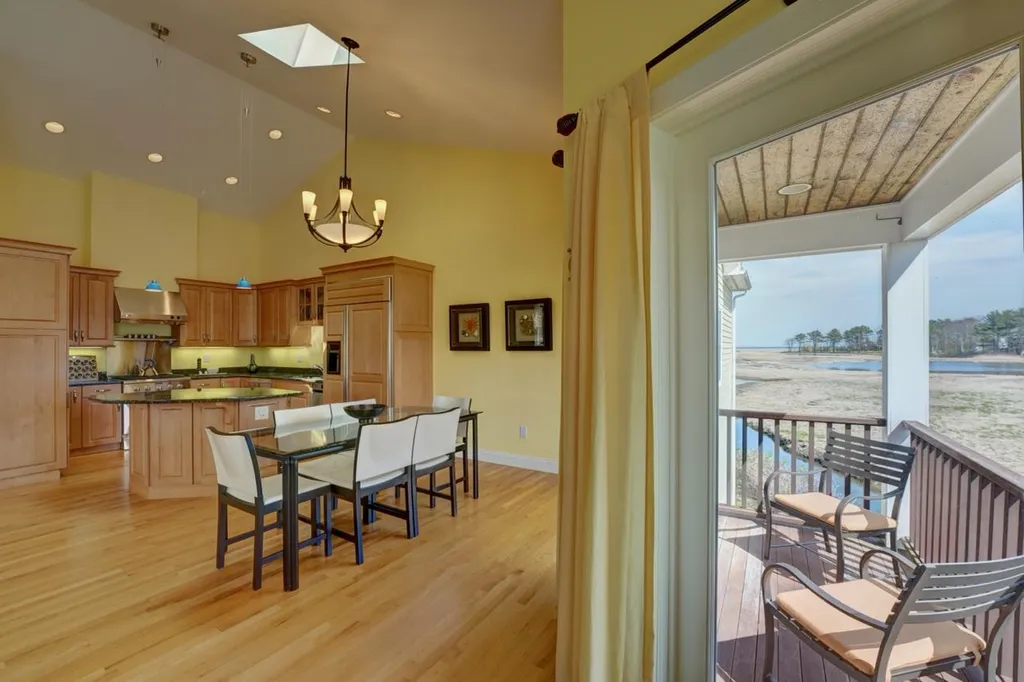 2000 Ocean Boulevard Rye NH 03870