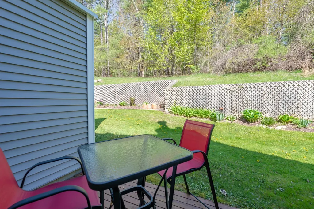 13804 Riverside Townhouses Road Manchester VT 05255