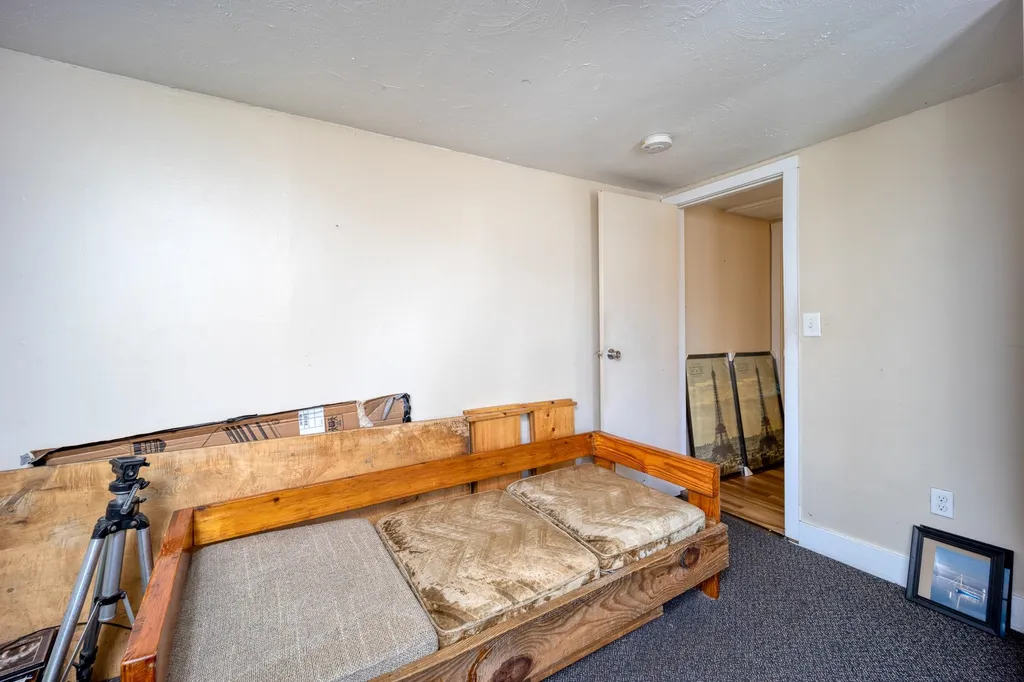 214-216 Pine Street Burlington VT 05401