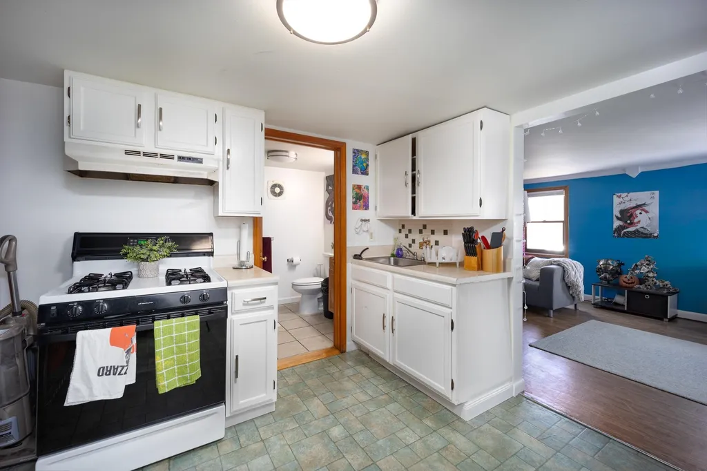 214-216 Pine Street Burlington VT 05401