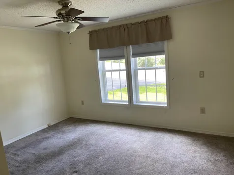 33 Amherst Court Laconia NH 03246