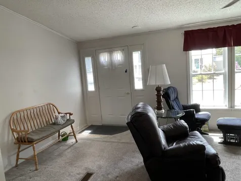 33 Amherst Court Laconia NH 03246