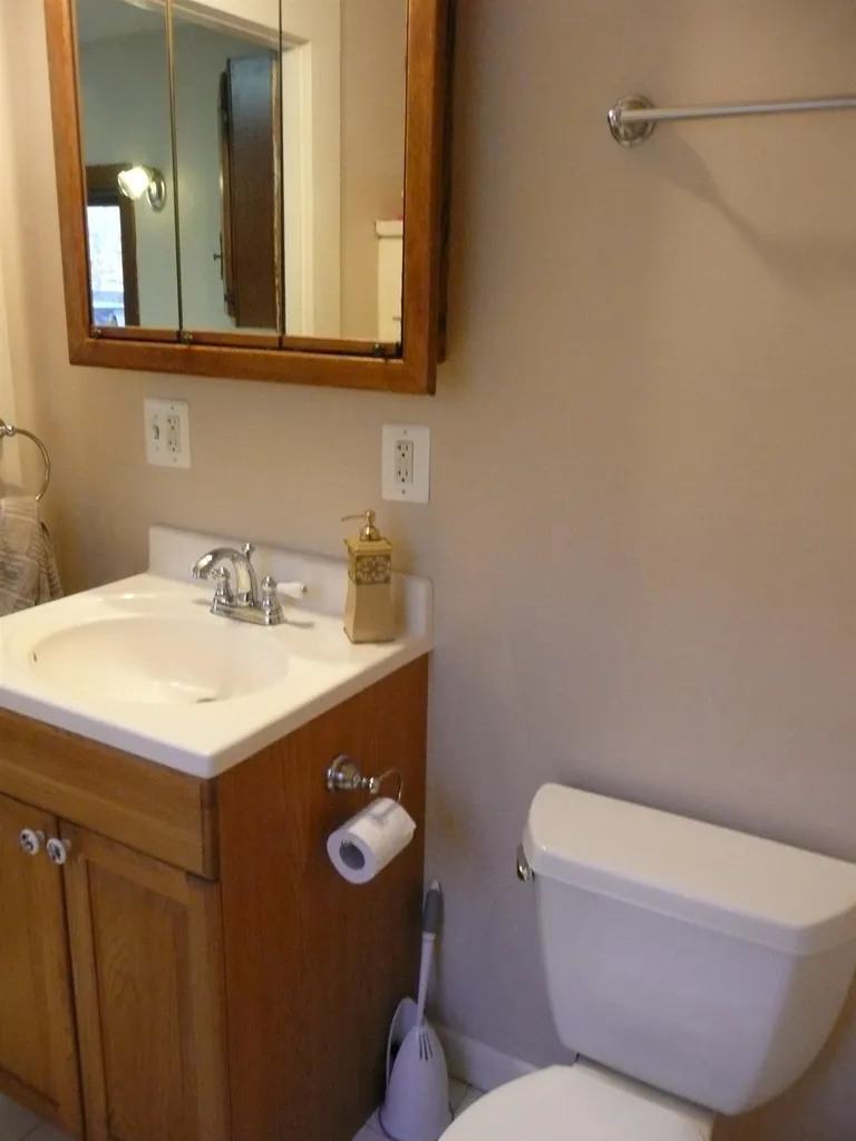 58 Pine Street Franklin NH 03235
