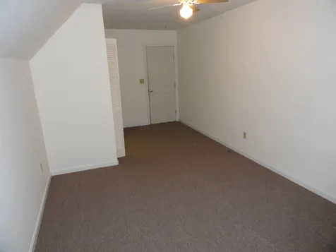 58 Pine Street Franklin NH 03235