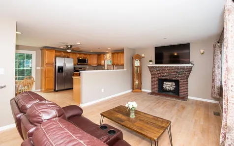 6 Meisner Road Salem NH 03079