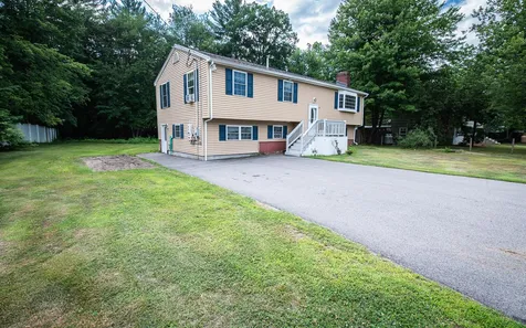 6 Meisner Road Salem NH 03079