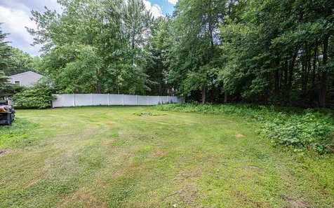 6 Meisner Road Salem NH 03079