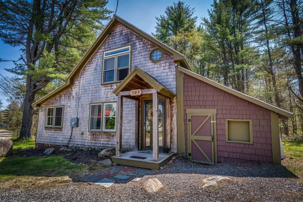 101 Granite Road Effingham NH 03882
