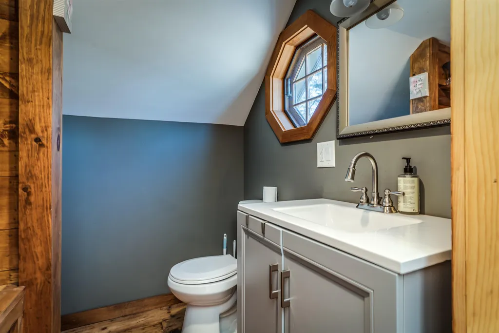 101 Granite Road Effingham NH 03882