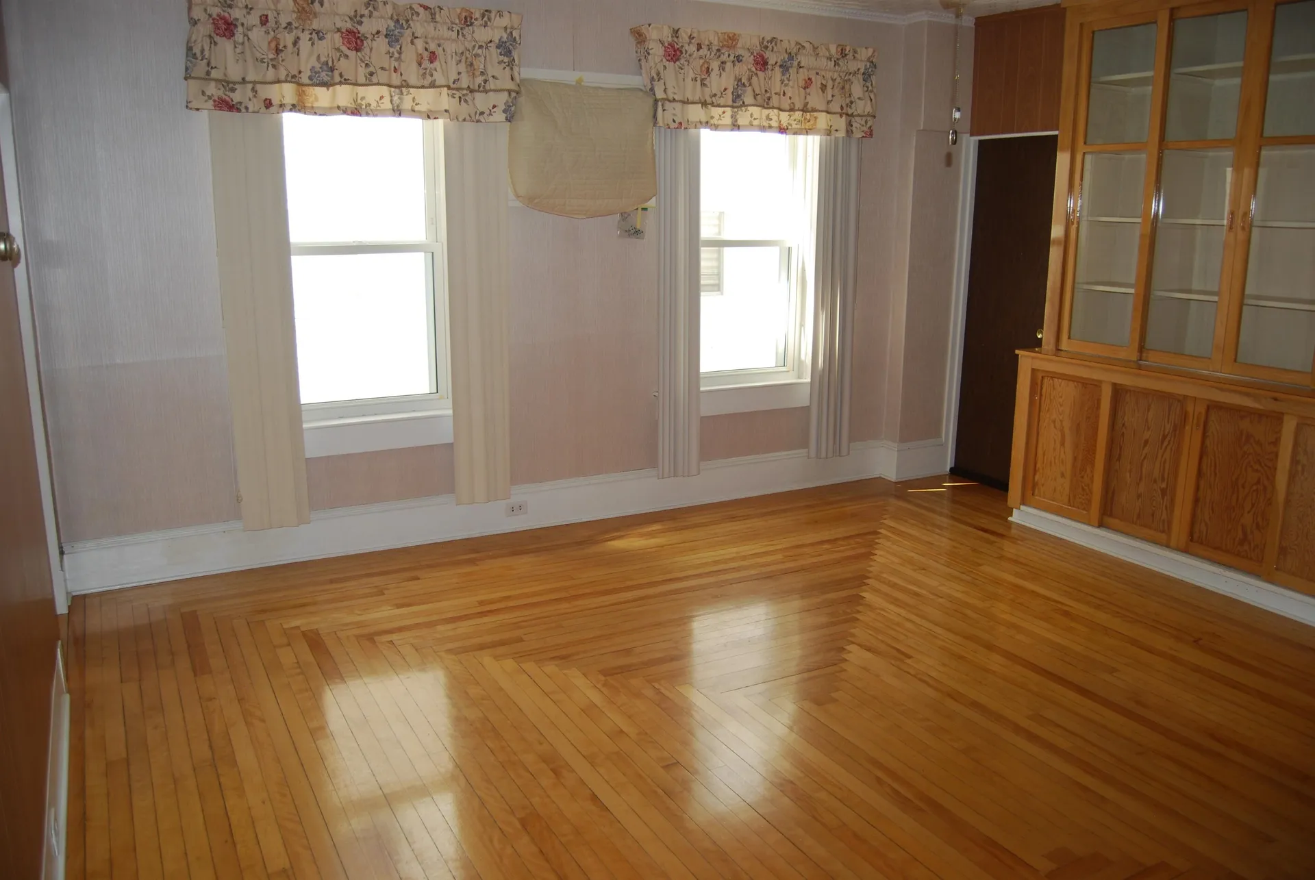 370 Rimmon Street Manchester NH 03102-3715