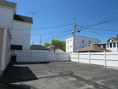 370 Rimmon Street Manchester NH 03102-3715