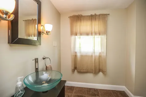 1015 Shirley Avenue Goffstown NH 03045