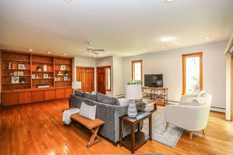 1015 Shirley Avenue Goffstown NH 03045