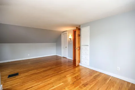 1015 Shirley Avenue Goffstown NH 03045