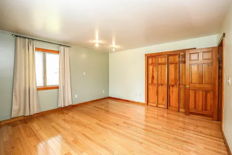 1015 Shirley Avenue Goffstown NH 03045