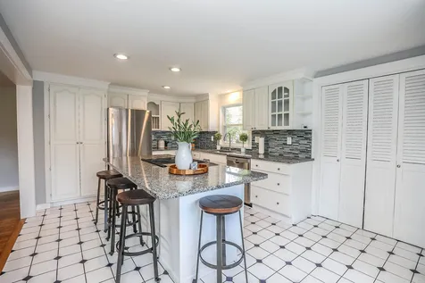 1015 Shirley Avenue Goffstown NH 03045