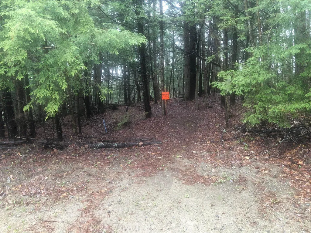 Kinsman Road Haverhill NH 03785