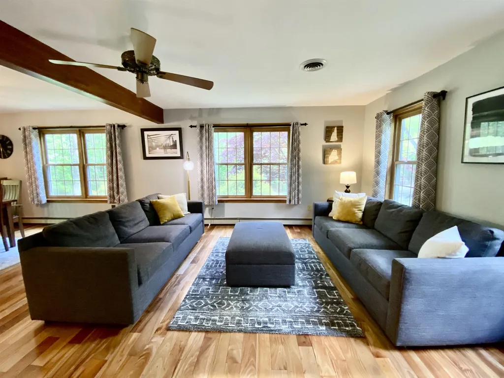 6 Thornton Lane Lee NH 03861