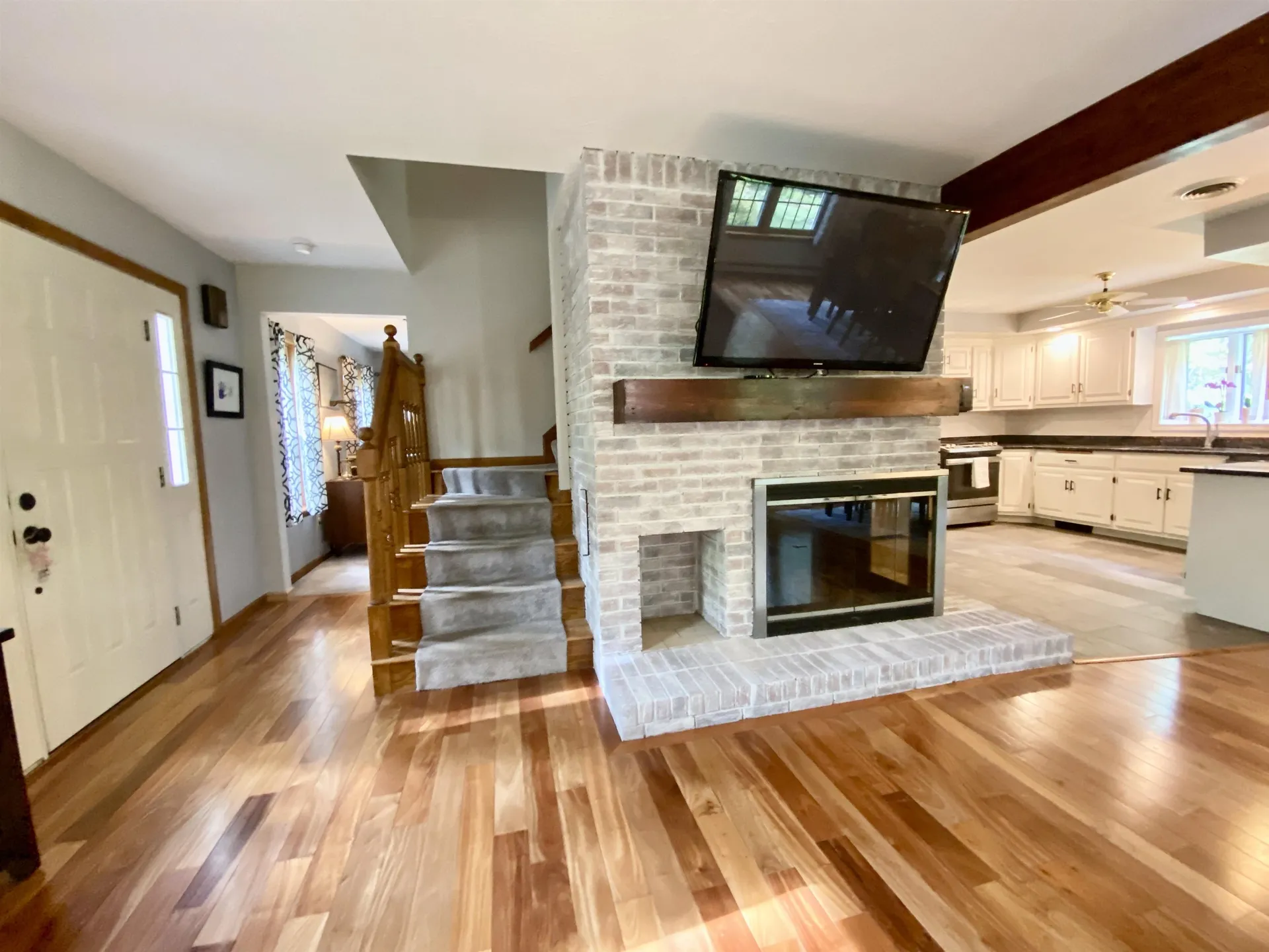 6 Thornton Lane Lee NH 03861