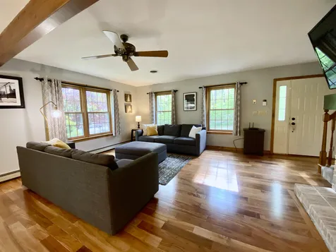 6 Thornton Lane Lee NH 03861