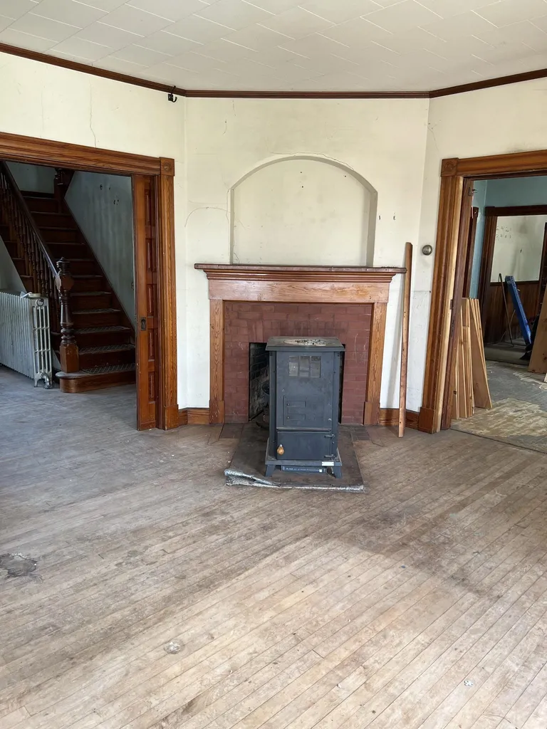 34 High Street Claremont NH 03743