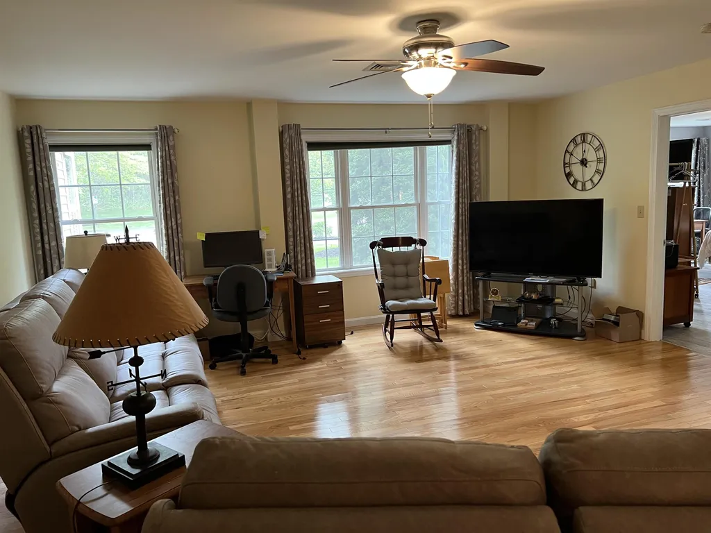 118 Secretariat Way Rochester NH 03867