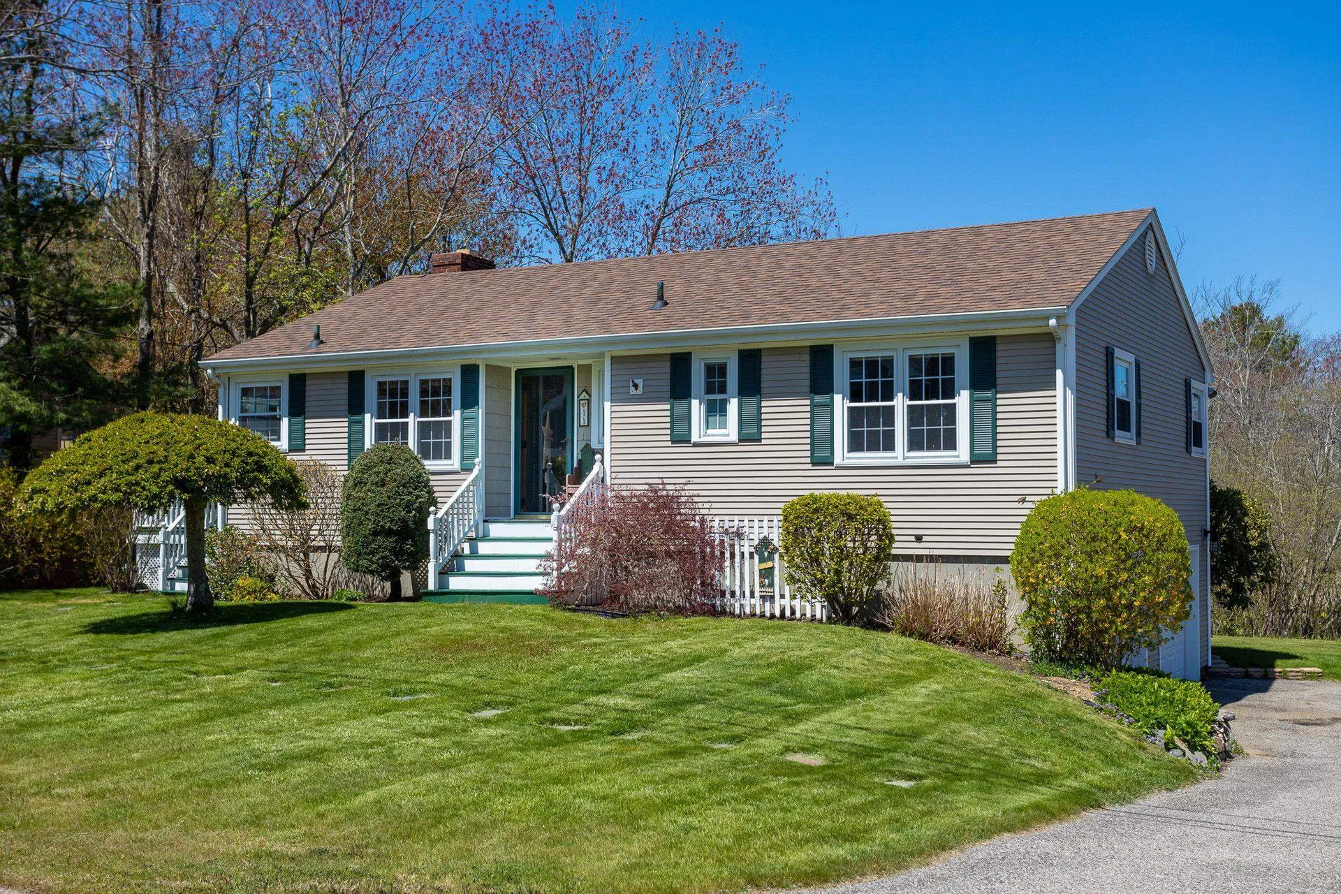 11 Huckleberry Lane Hampton NH 03842