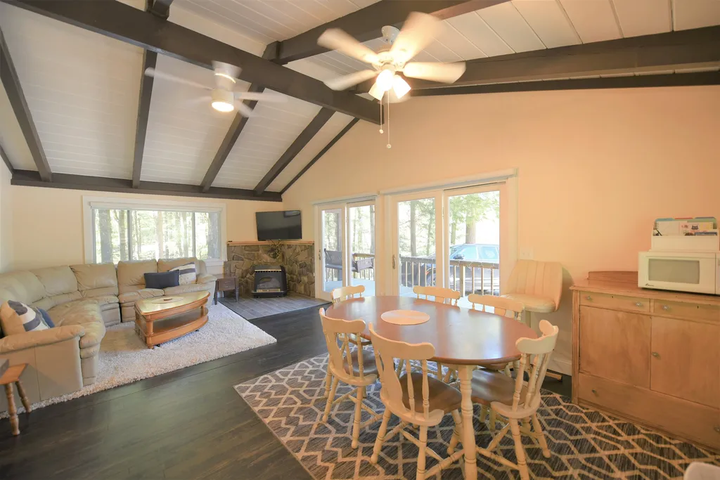 37 Eidelweiss Drive Madison NH 03849