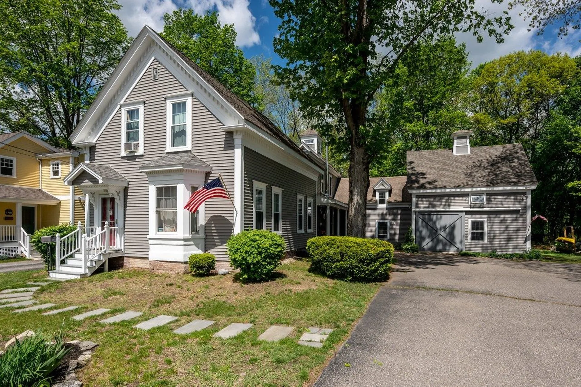 208 South Main Street Newmarket NH 03857
