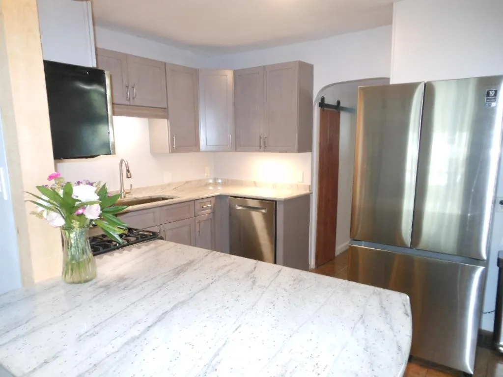 362 Myrtle Street Manchester NH 03104