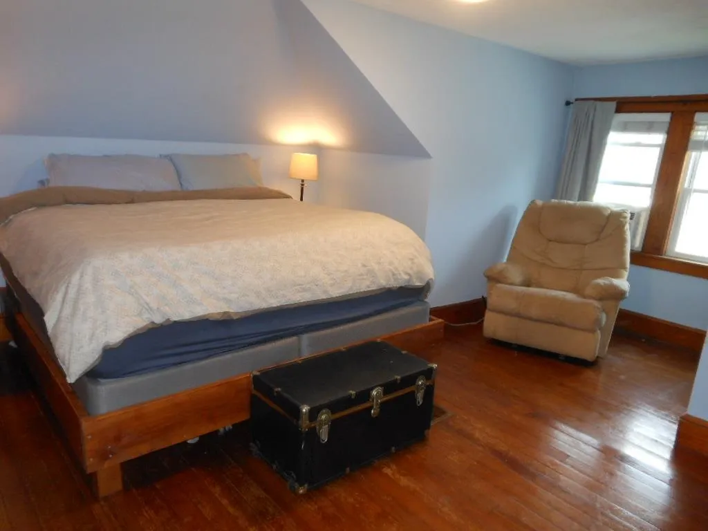 362 Myrtle Street Manchester NH 03104