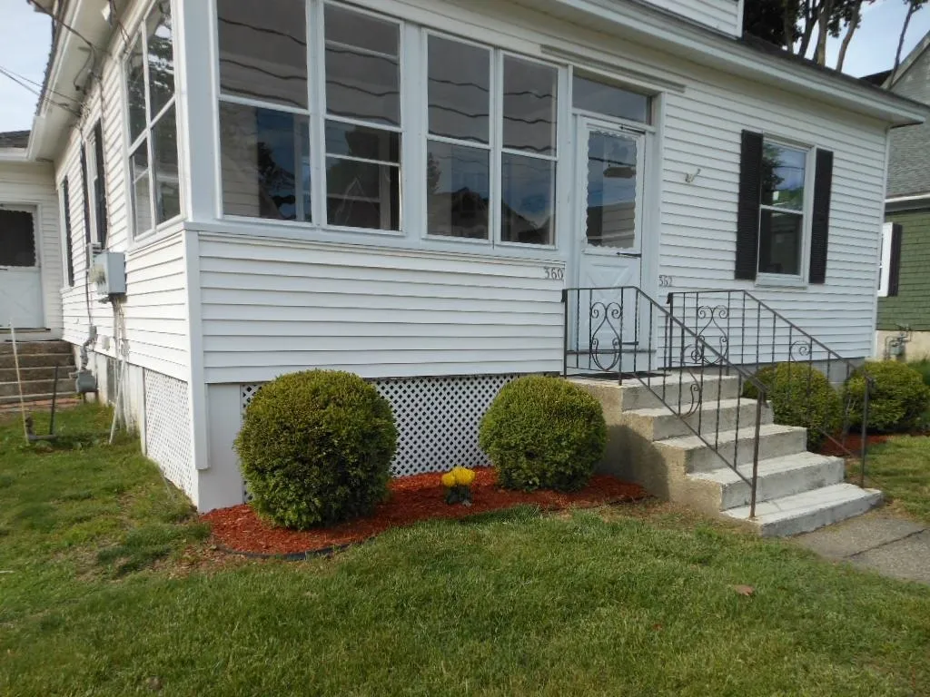 362 Myrtle Street Manchester NH 03104