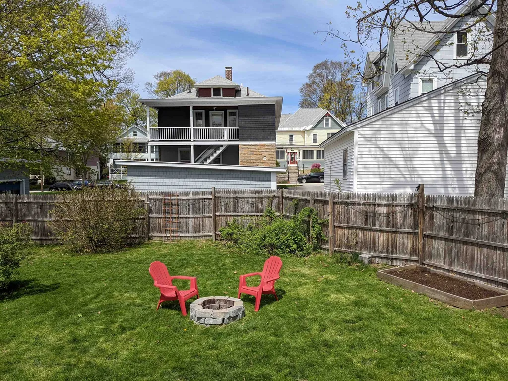 362 Myrtle Street Manchester NH 03104