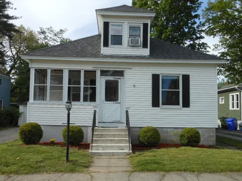 362 Myrtle Street Manchester NH 03104