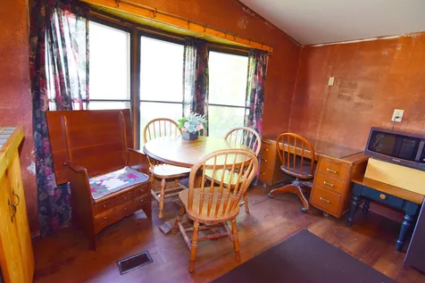 13 Franklin Street Lincoln NH 03251