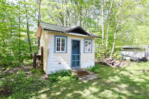 13 Franklin Street Lincoln NH 03251