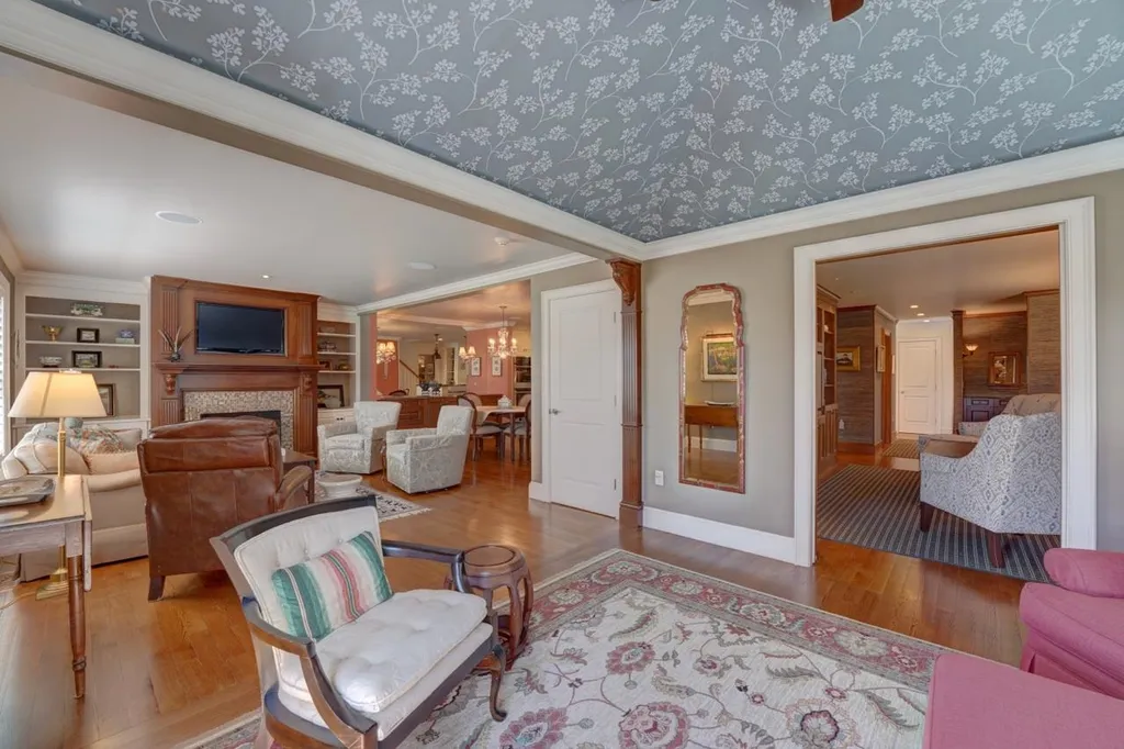 579 Sagamore Avenue Portsmouth NH 03801