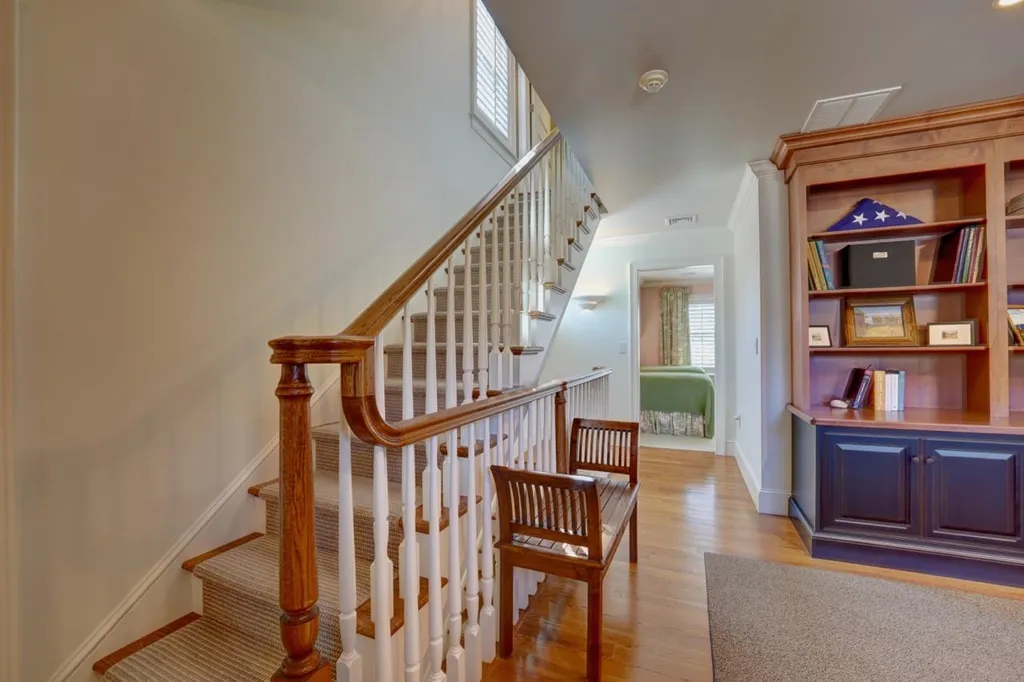 579 Sagamore Avenue Portsmouth NH 03801