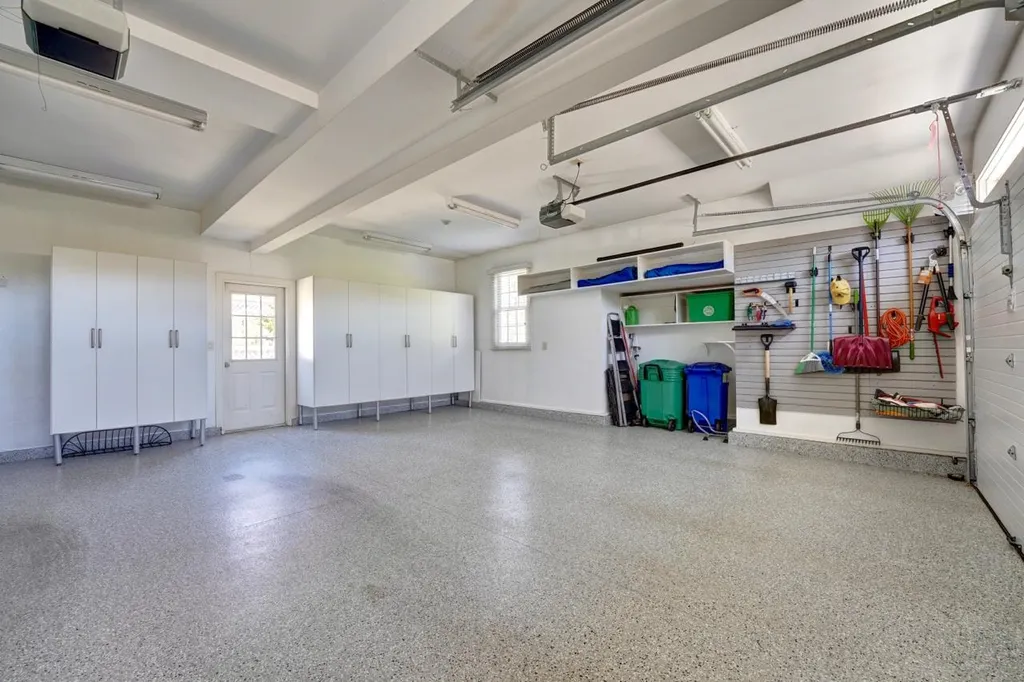 579 Sagamore Avenue Portsmouth NH 03801