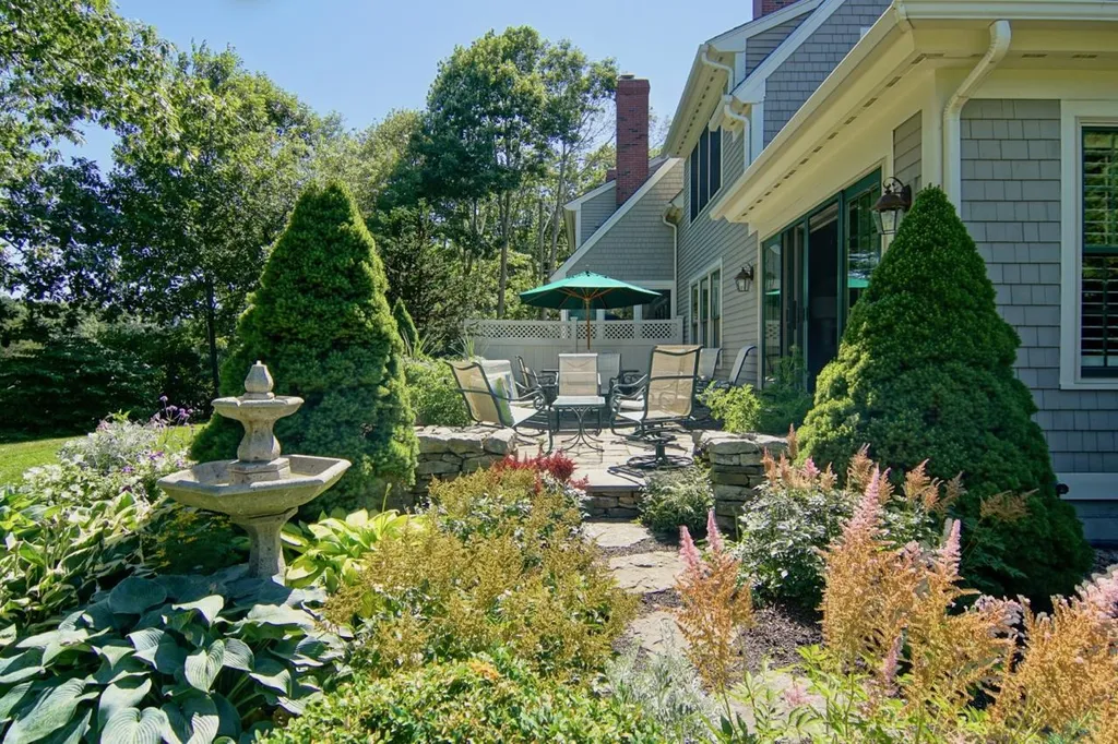 579 Sagamore Avenue Portsmouth NH 03801