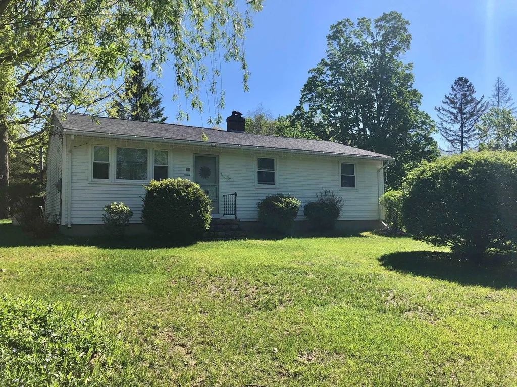 84 Liberty Hill Road Henniker NH 03242