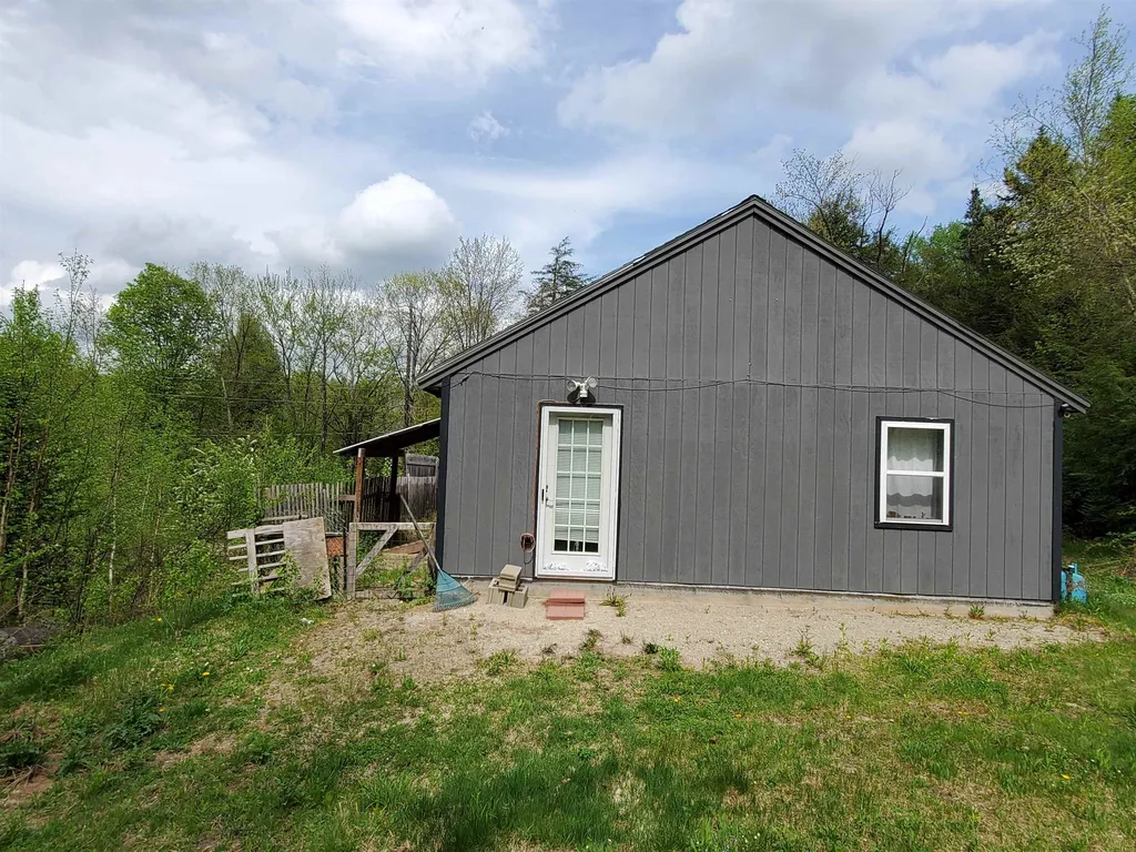 333 Dean Road Grafton NH 03240