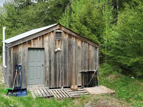 333 Dean Road Grafton NH 03240
