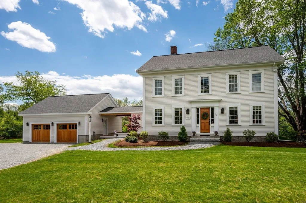 53 Exeter Road Kingston NH 03848