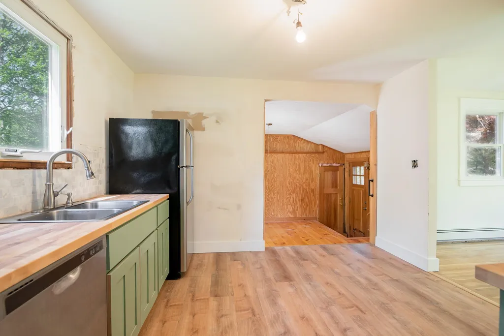 220 Tolend Road Dover NH 03820